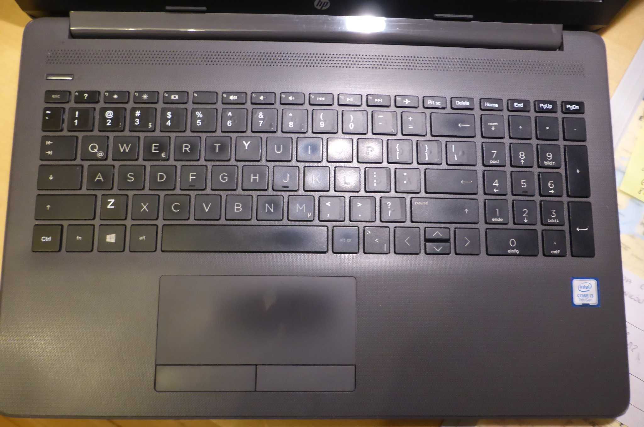 Laptop HP 250 G7 Intel Core i3 7020U 15,6" full HD Win 10