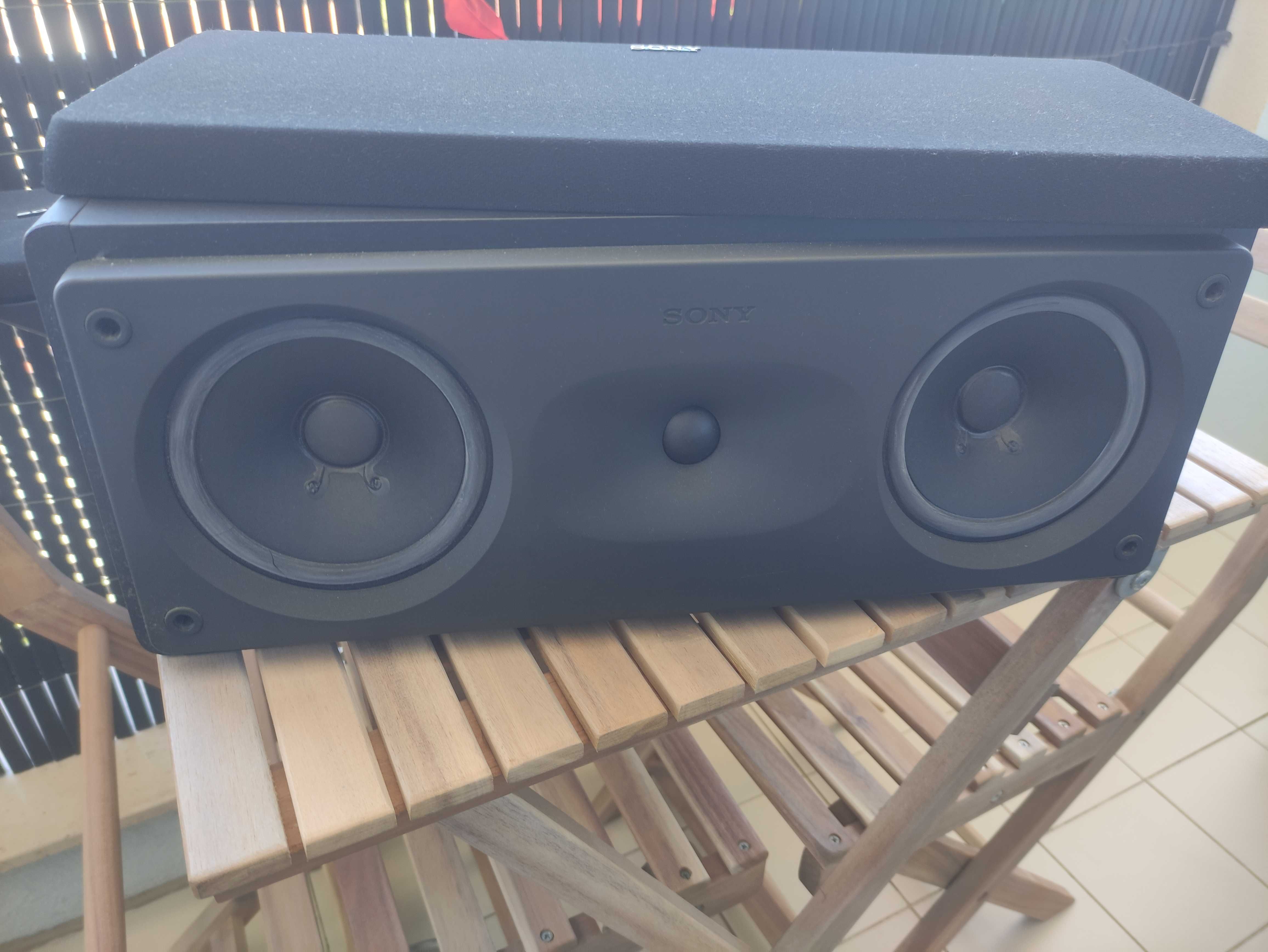 Colunas Sony surrond