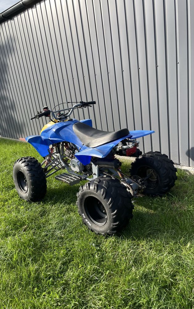 Quad 110 na dużej ramie