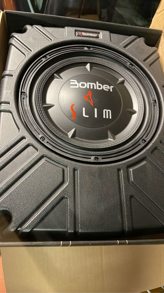 Bomber subwoofer com caixa e amplificador