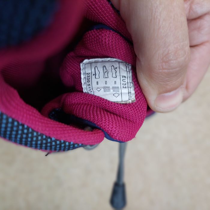 Продам детские кроссовки Crane на мембране SGtex