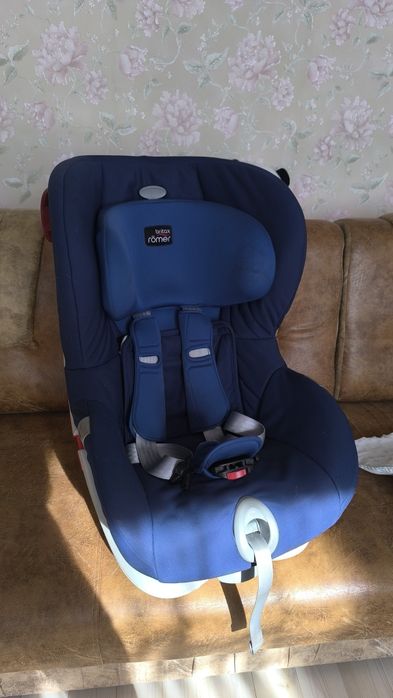 Дитяче автокрісло