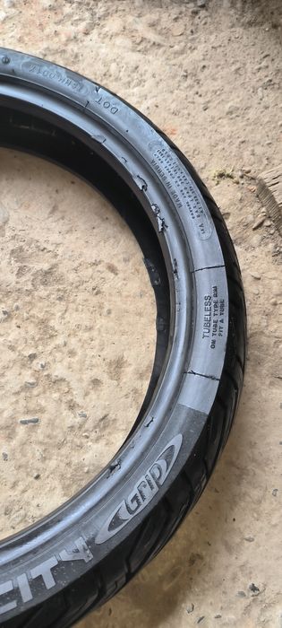 Комплект колес на мотоцикл MICHELIN