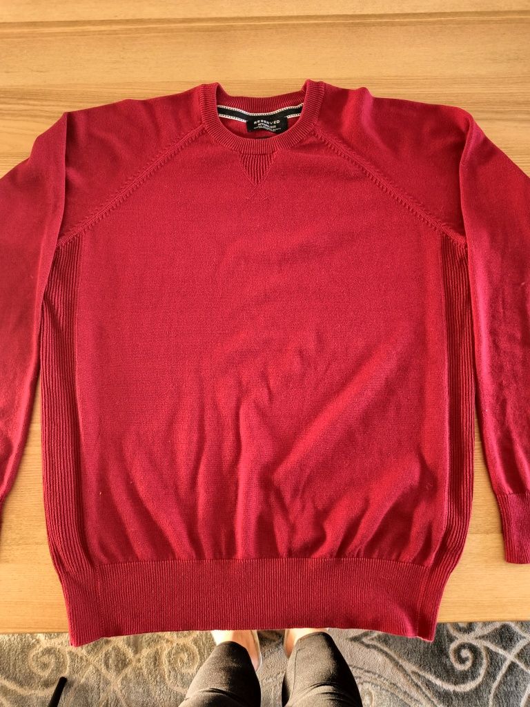 Casualowy czerwony sweter Reserved