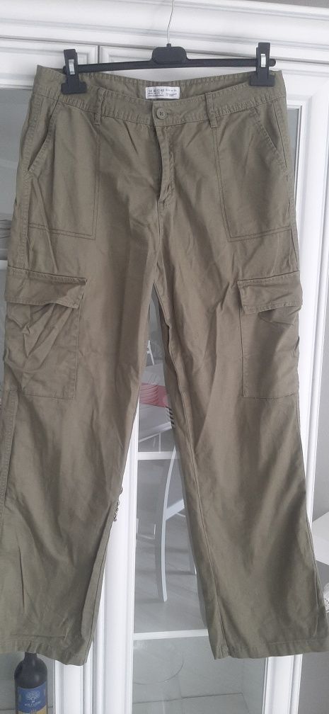 Nowe Spodnie Khaki 42r.Primark