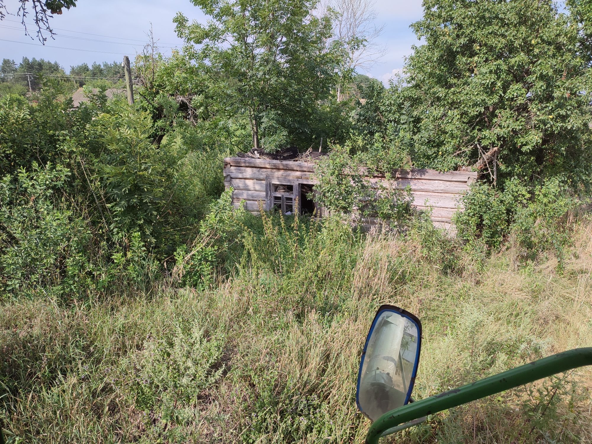 Ділянка під забудову або садівництво, будинок під знос село Пархимів