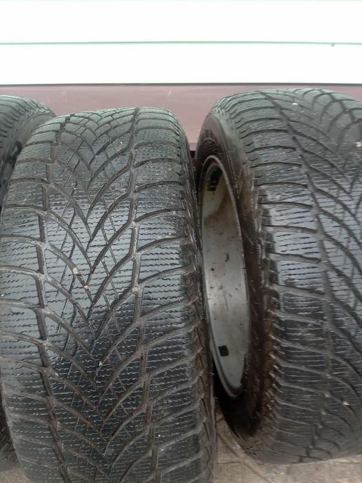 Продам діски з резиною на бмв