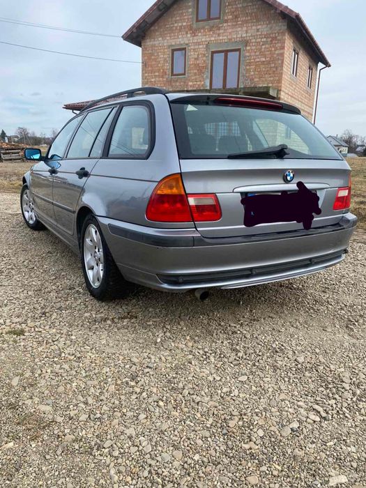 Продам BMW 3Series  2004