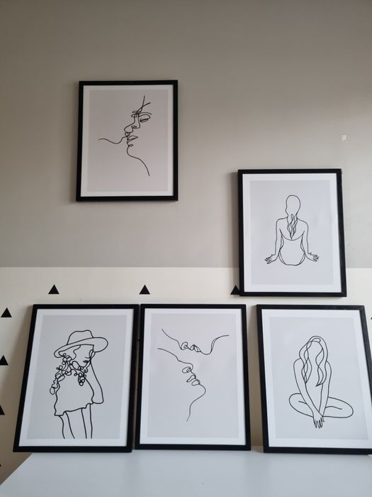 Zestaw 5 obrazów czarno-białych w drewnianych ramkach