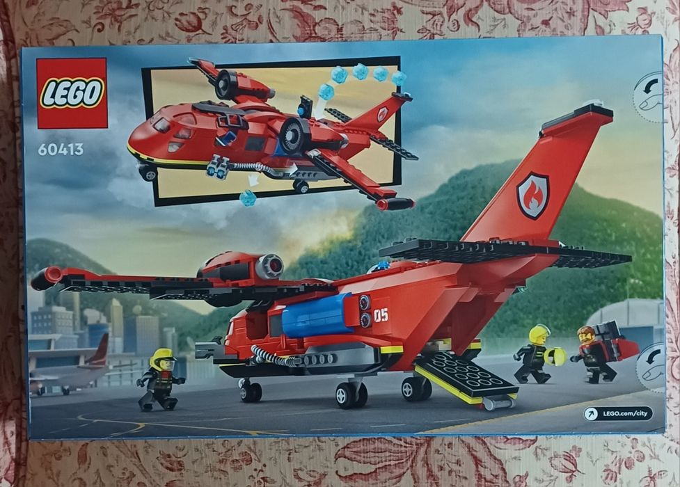 60413 - Fire Rescue Plane
Novo.
Conforme as fotografias.