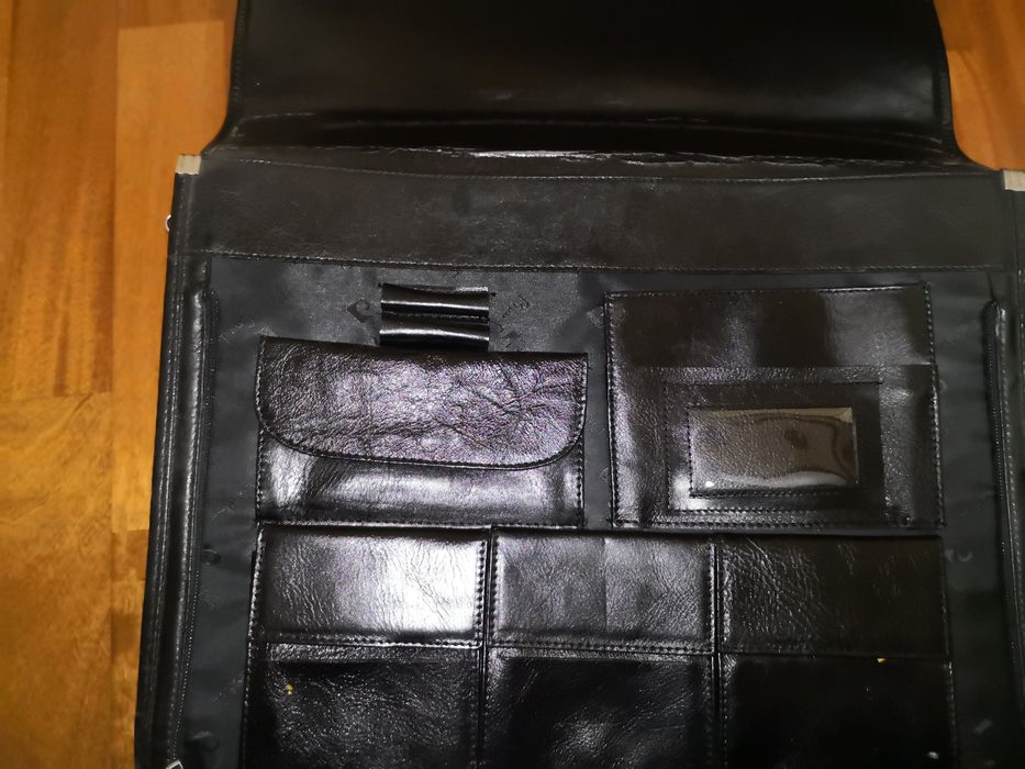 Портфель шкіряний під Pierre Cardin