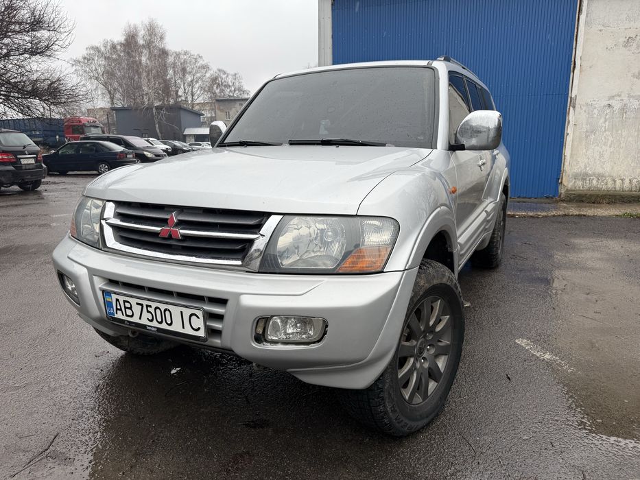 Mitsubishi pajero