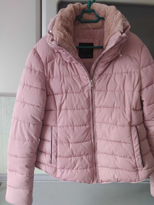 Куртка ZARA. Курточка зимова.