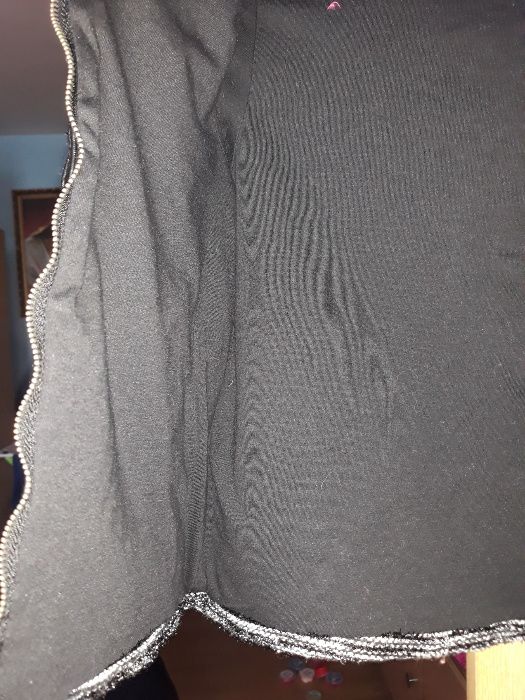 Sweterek narzutka 134