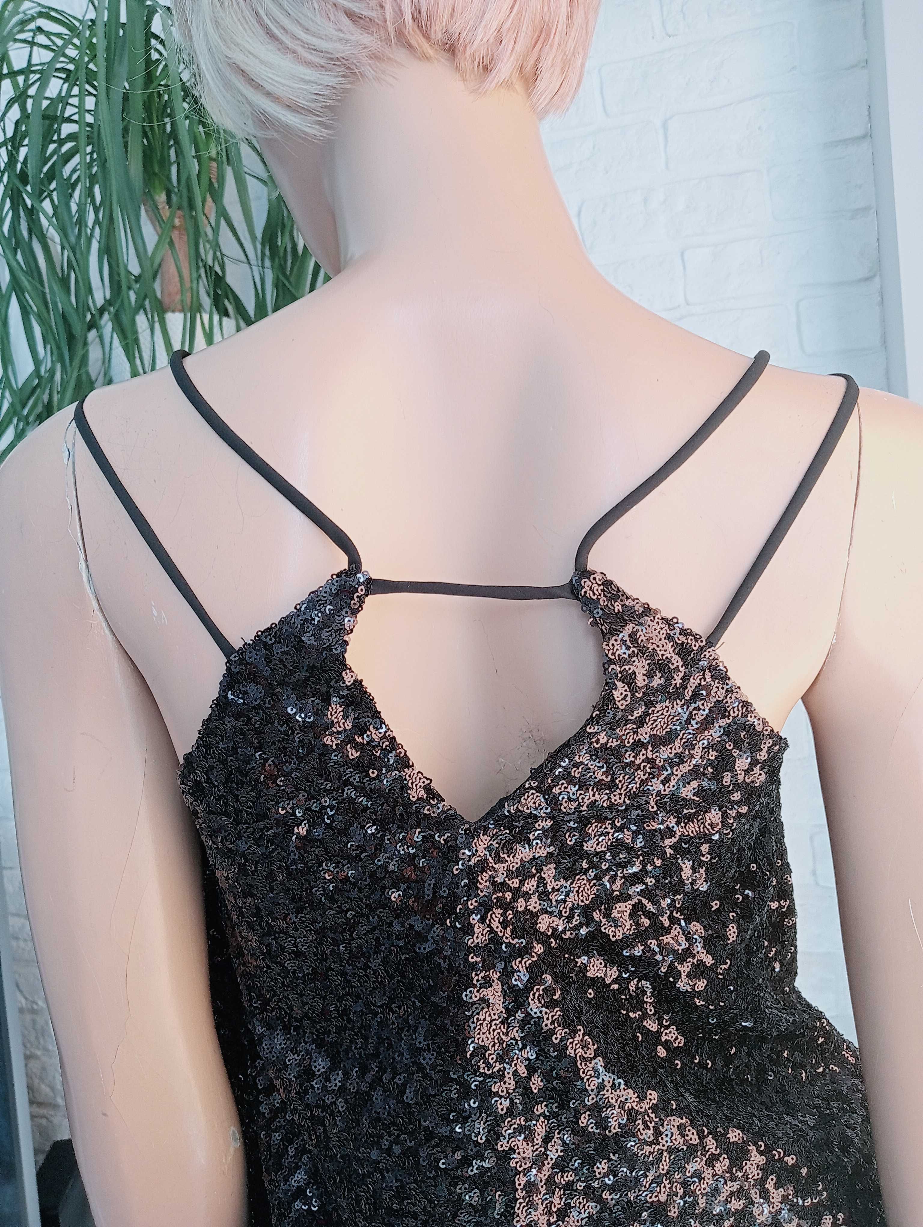 Sexy na imprezę czarny top z cekinami rozmiar 34/XS/6 Mohito