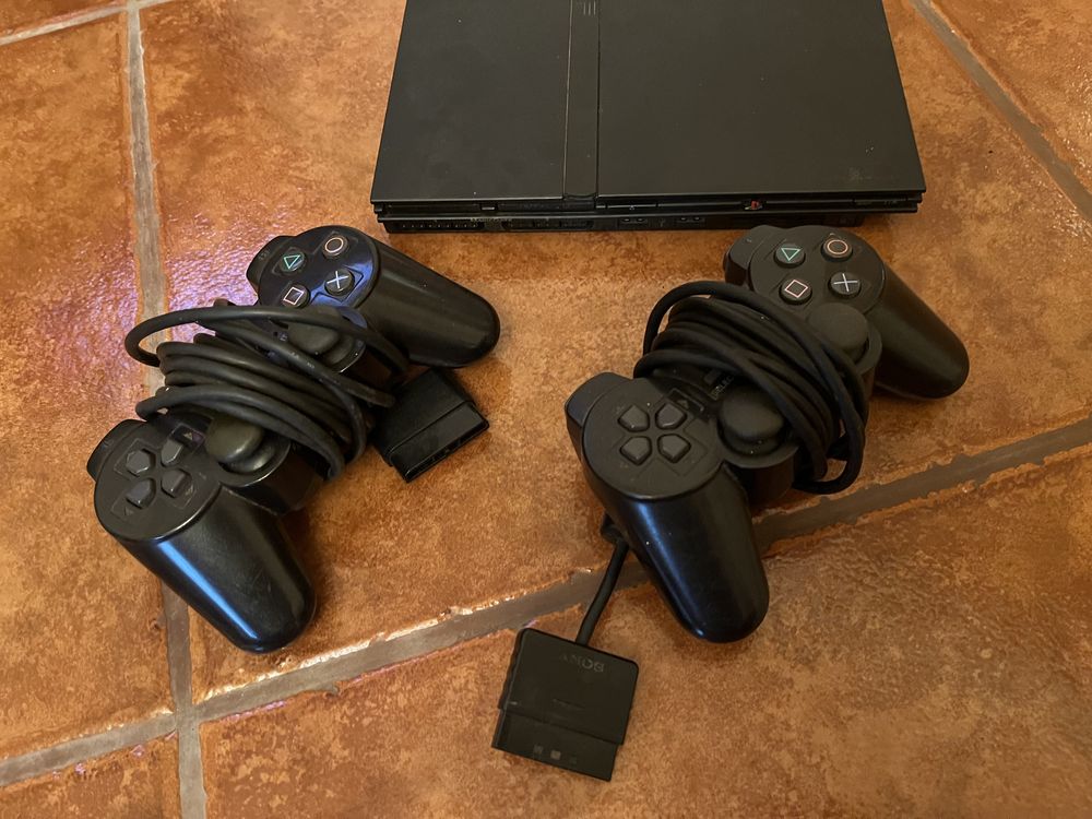 Playstation 2 - 2 Comandos / Cartão Memoria 8MB - Para Pecas