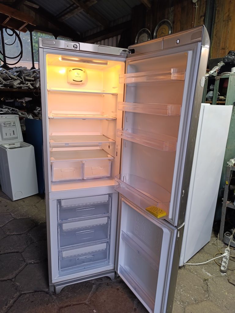 Lodówka Indesit używana 185/60/60