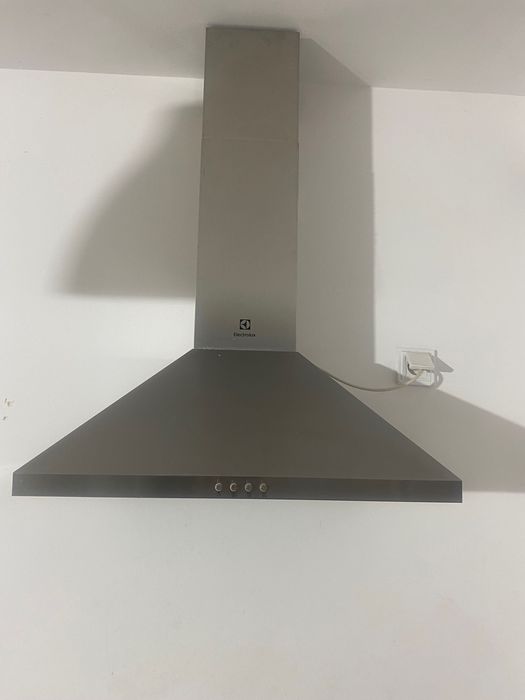 Okap Electrolux w stanie bardzo dobrym