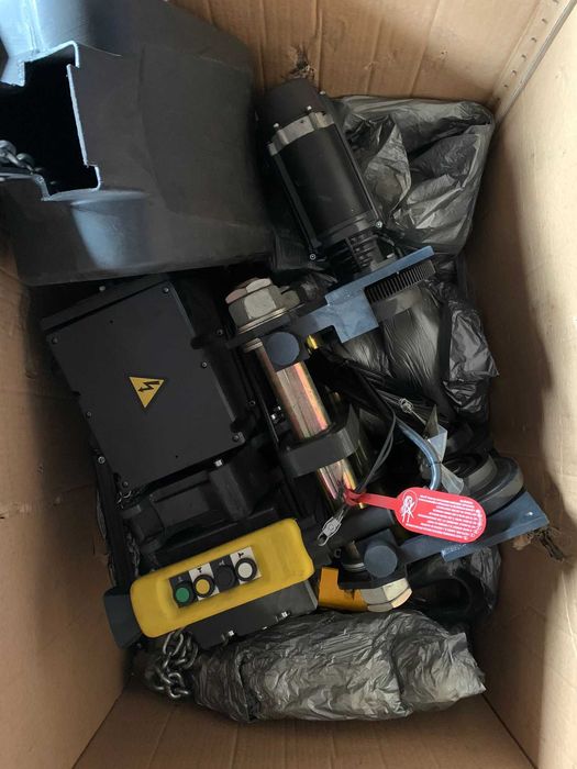 Nowy wciągnik łańcuchowy SWF Krantechnik 5000kg z jazdą do suwnicy 5t