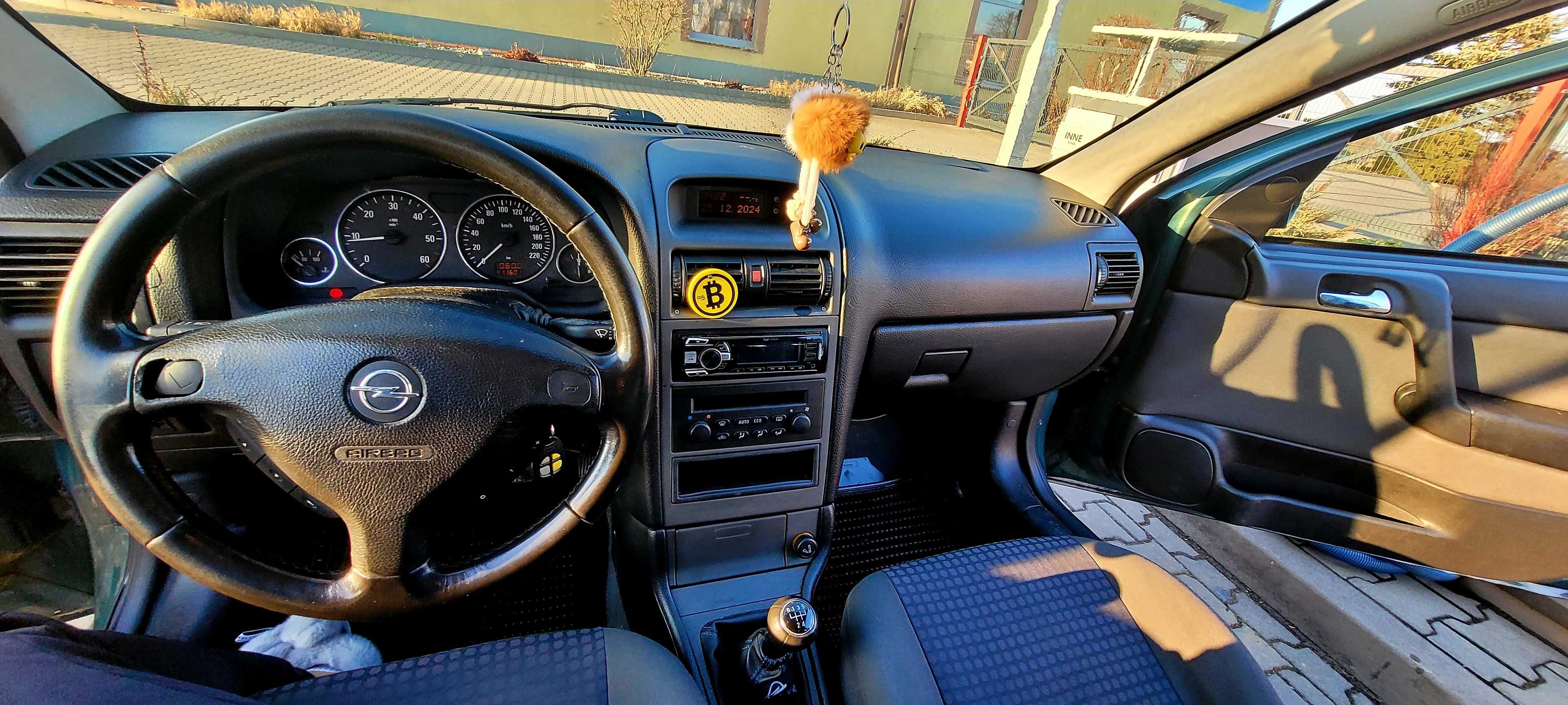 Sprzedaż opel astra  1.7  2003
