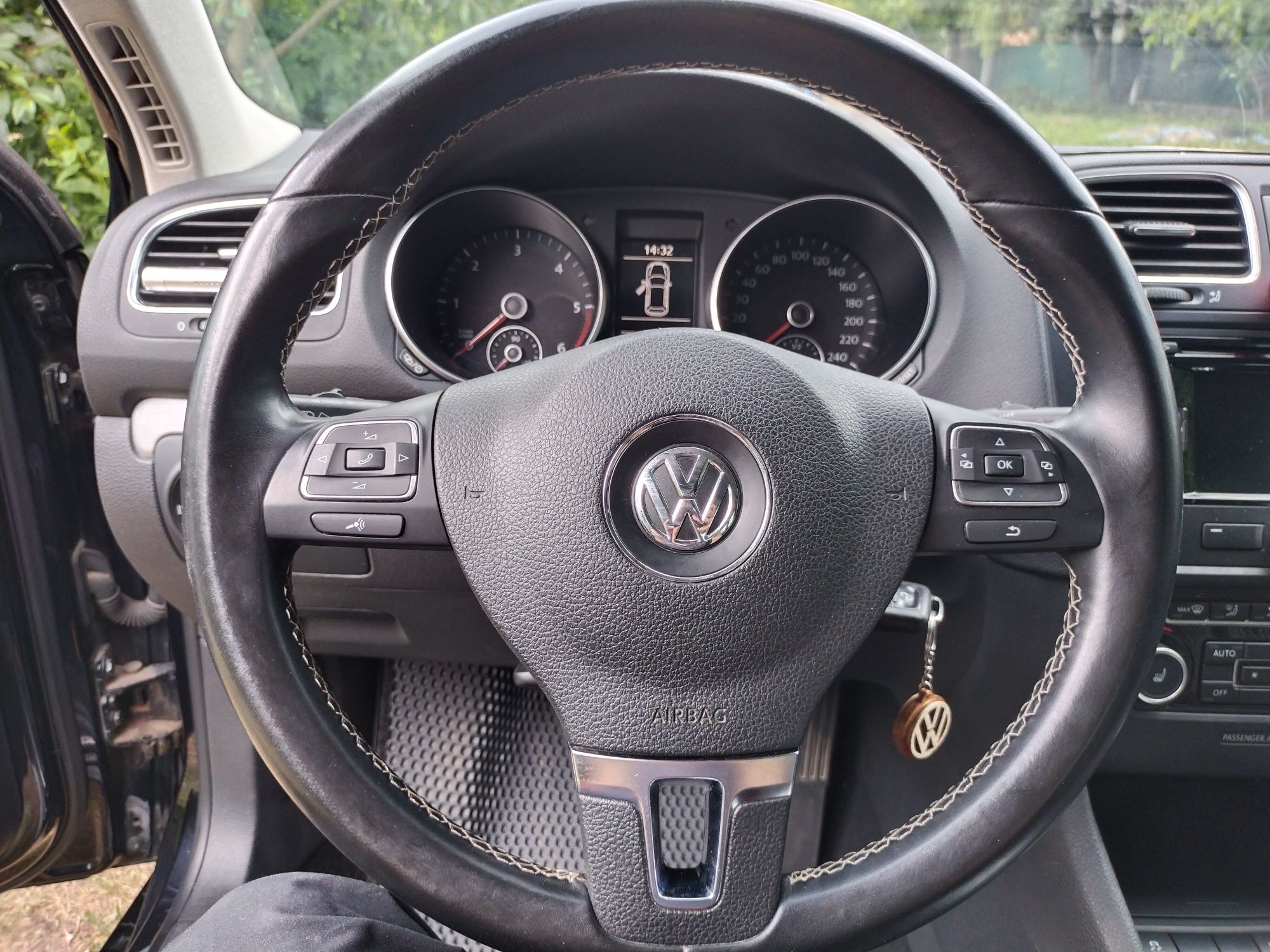 Volkswagen Golf Vl 2013 комплектація Матч