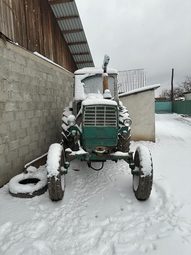 Терміново продам Трактор ЮМЗ-6