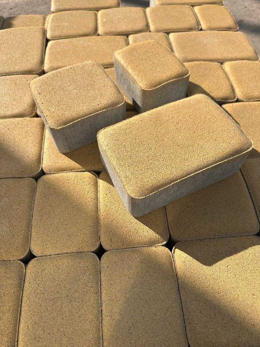 Тротуарна плитка , бруківка , бордюр (поребрик) від виробника!