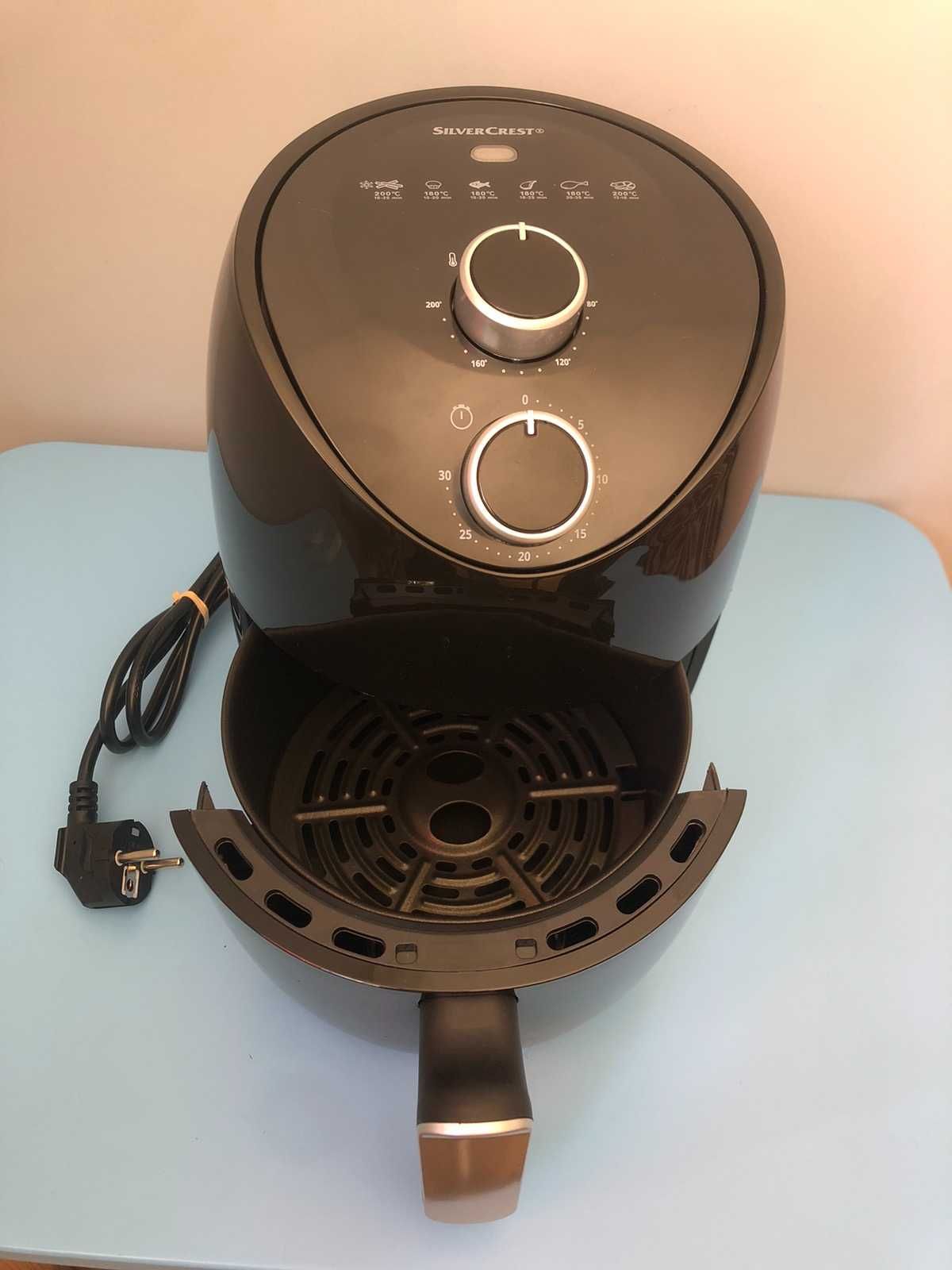 Фритюрниця air fryer SILVERCREST SHLF 1000 A2