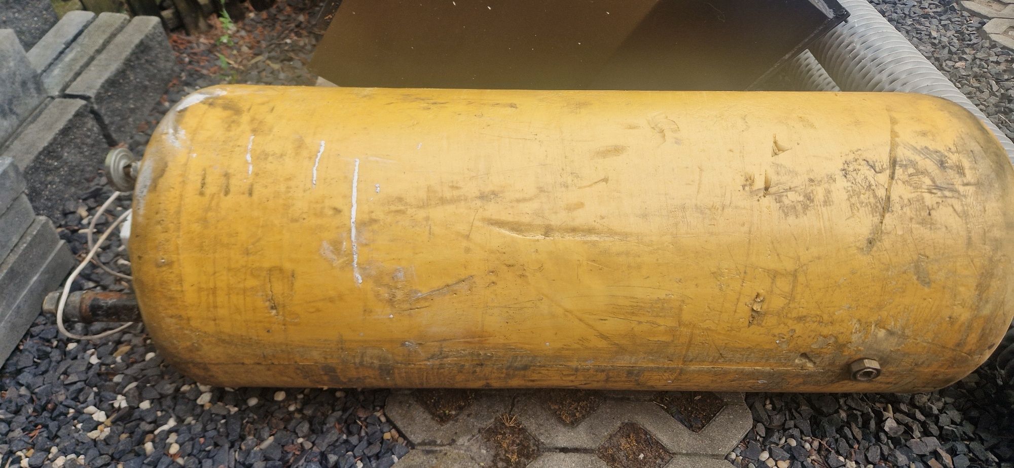 Boiler CWU z wężownicą na ciepłą wode
