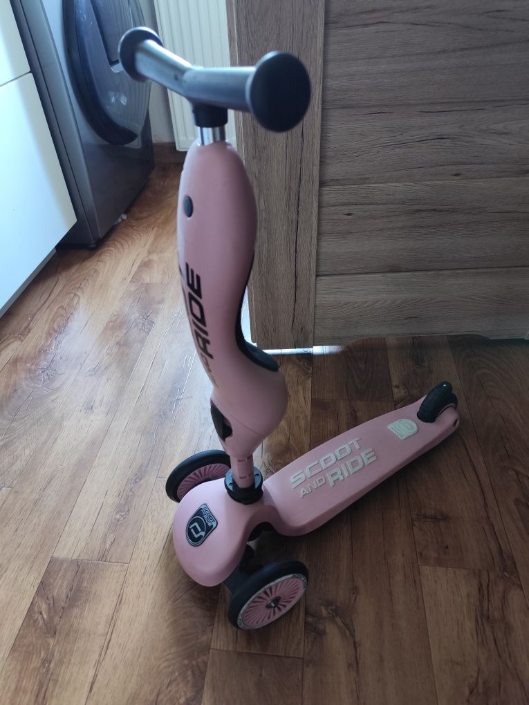 Sprzedam hulajnogę Scoot and Ride 2w1 jeździk