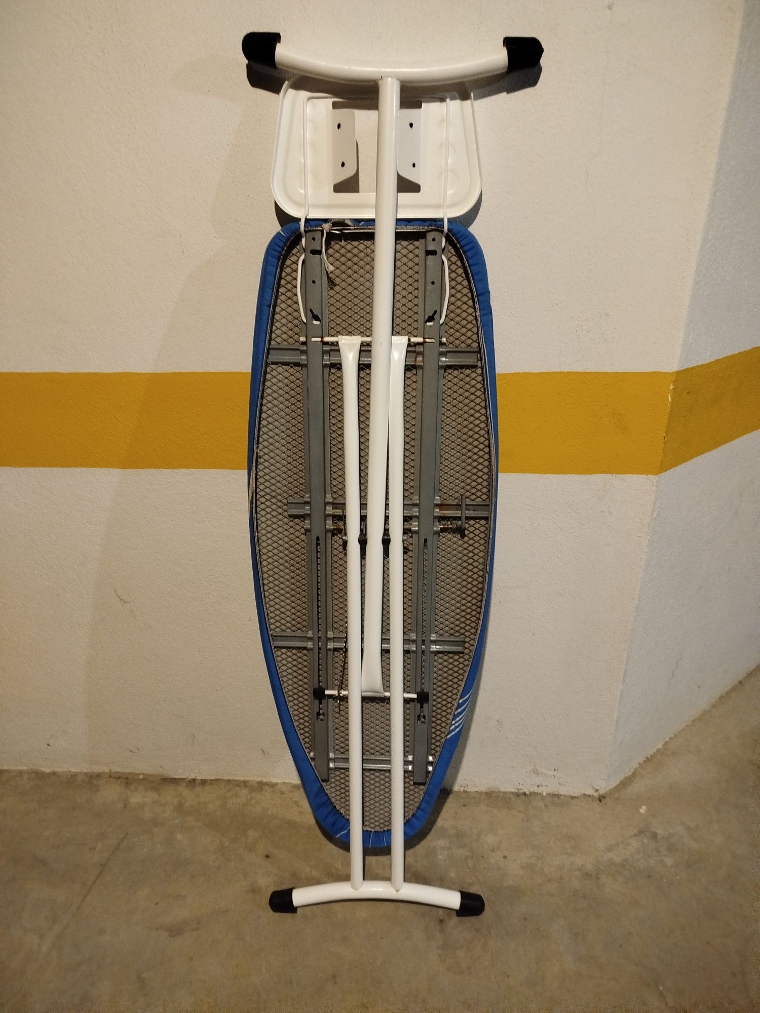 Tábua engomar grande