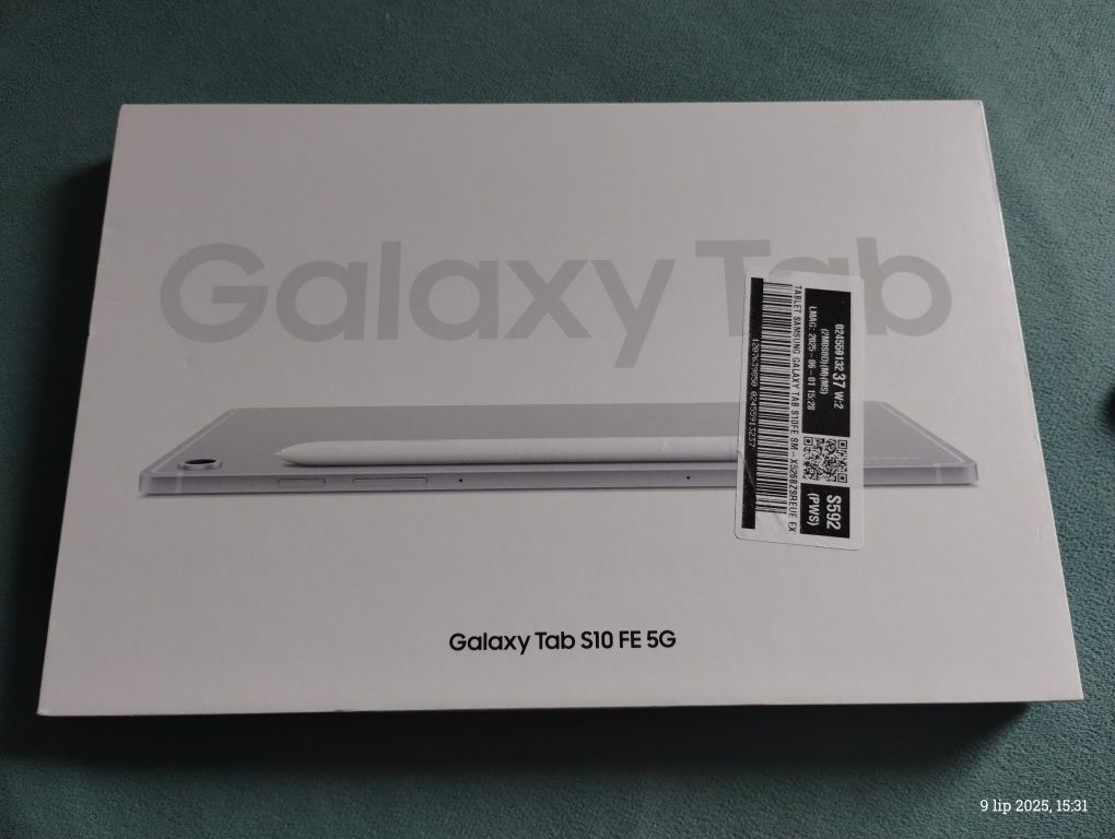 Galaxy Tab S10 FE 5G z etui nowy