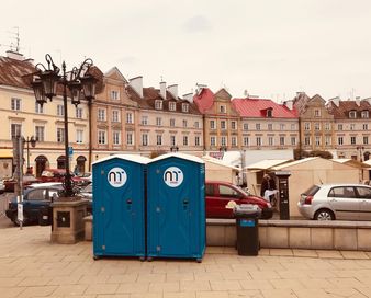 Toaleta przenośna wynajem toalety toalet kabina wc na budowę imprezę