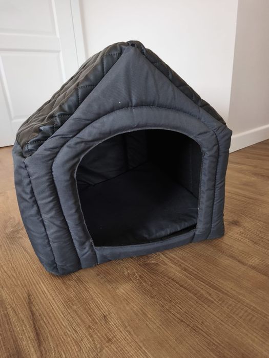 Budka dla psa, ciepła - wygodna, stan bdb