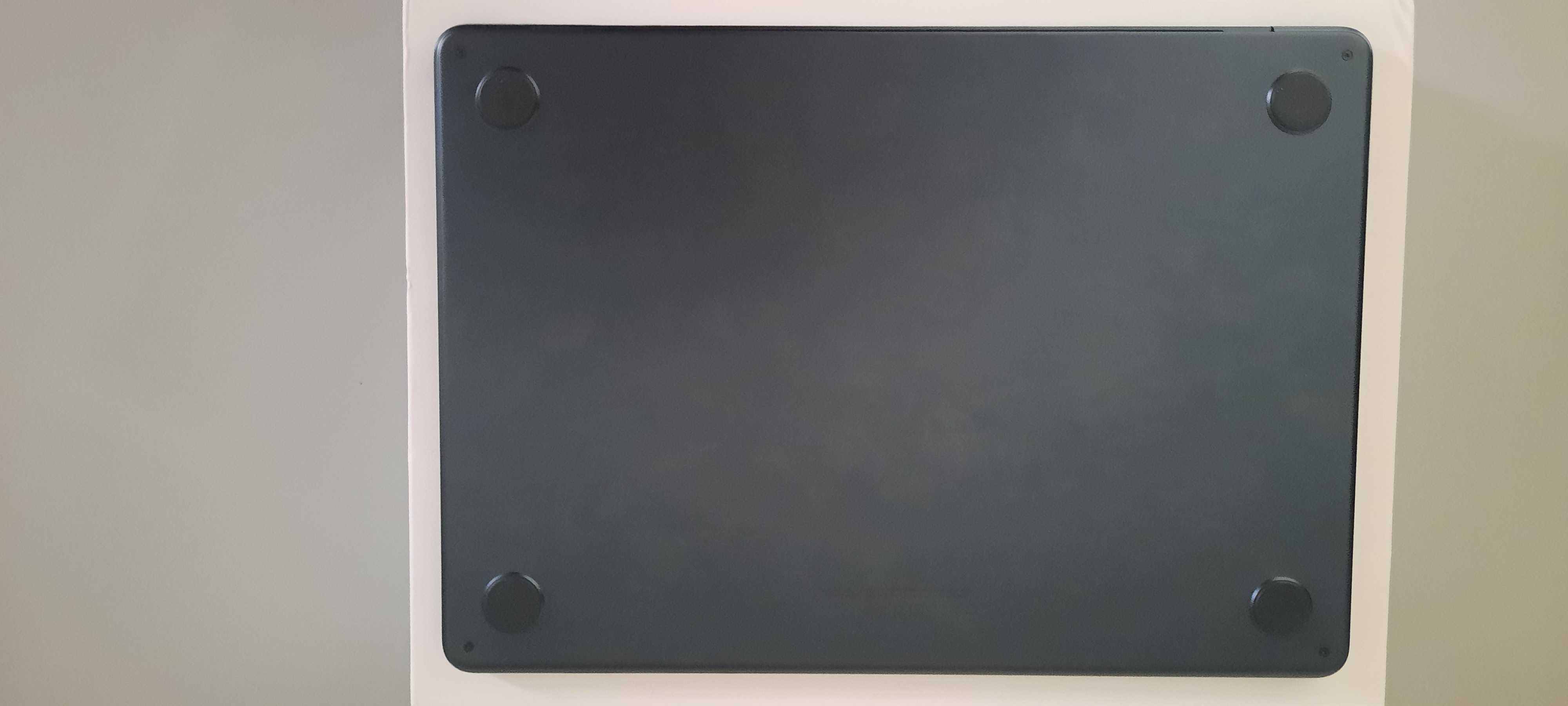 MacBook 13,3" Air M2/8GB/256GB SSD/Mac OS Midnight
