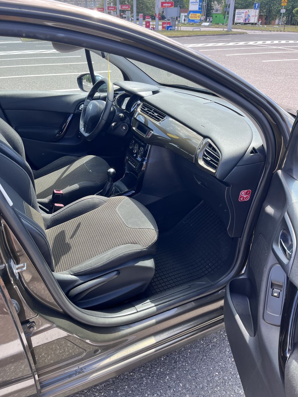 Citroën C3 Citroën C3 II 1.4 Selection