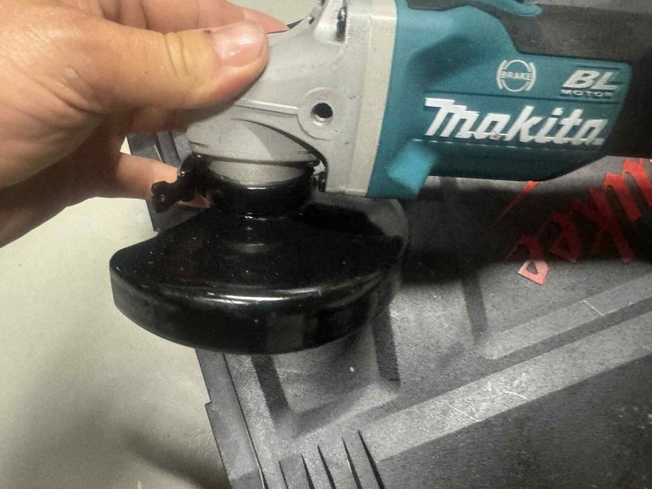 Szlifierka kątowa Makita DGA506+Bateria 5.0ah jak nowa
