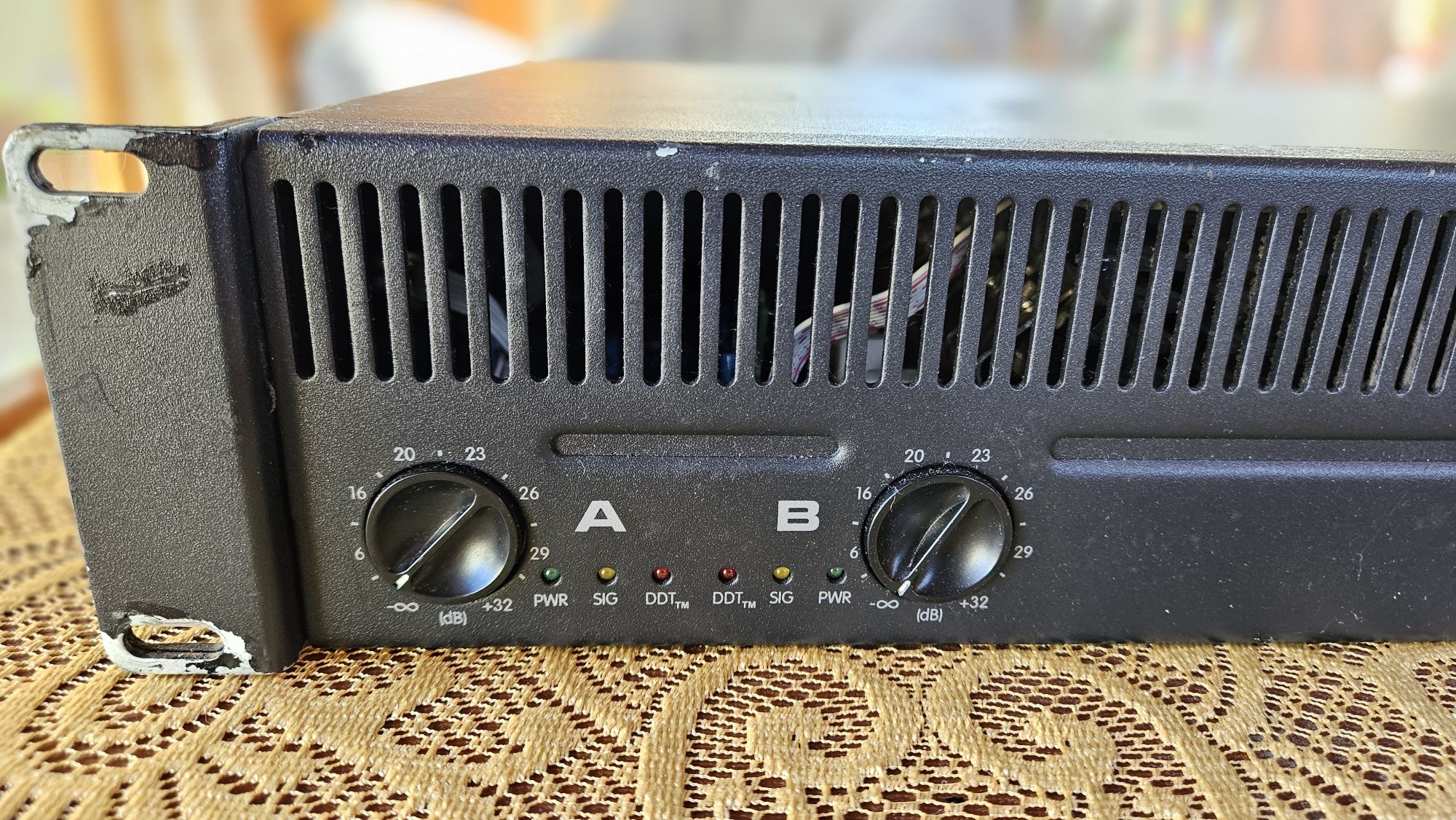 Końcówka mocy Peavey PV 2600