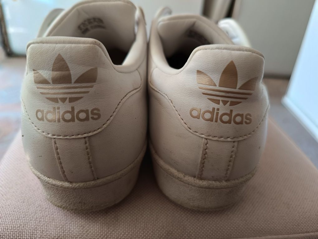 Buty ADIDAS SUPERSTAR rozm 40 6 1/2 dl25,5 Made In Indonesia biało zło