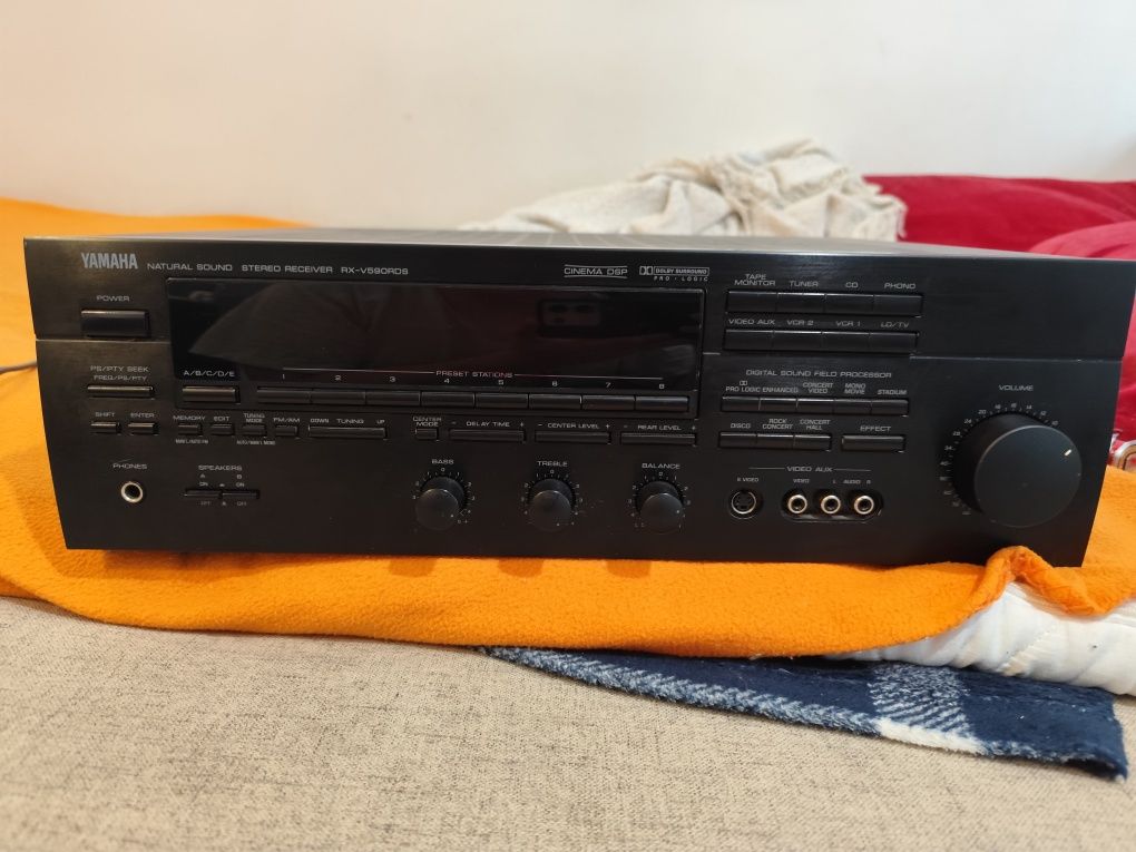 Amplituner Yamaha RX-V590RDS