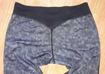 Modelujace legginsy szaro -czarne L