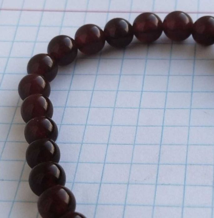 Буси янтарні продам