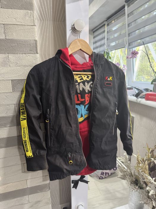 Фірмова куртка Двостороння куртка