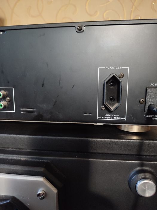 Кассетная дека Sherwood DS-3010С.