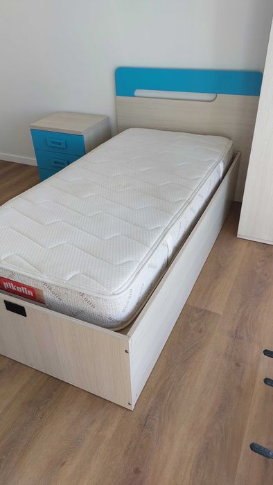 Quarto infantil/juvenil completo – marca Lourini – com muita arrumação