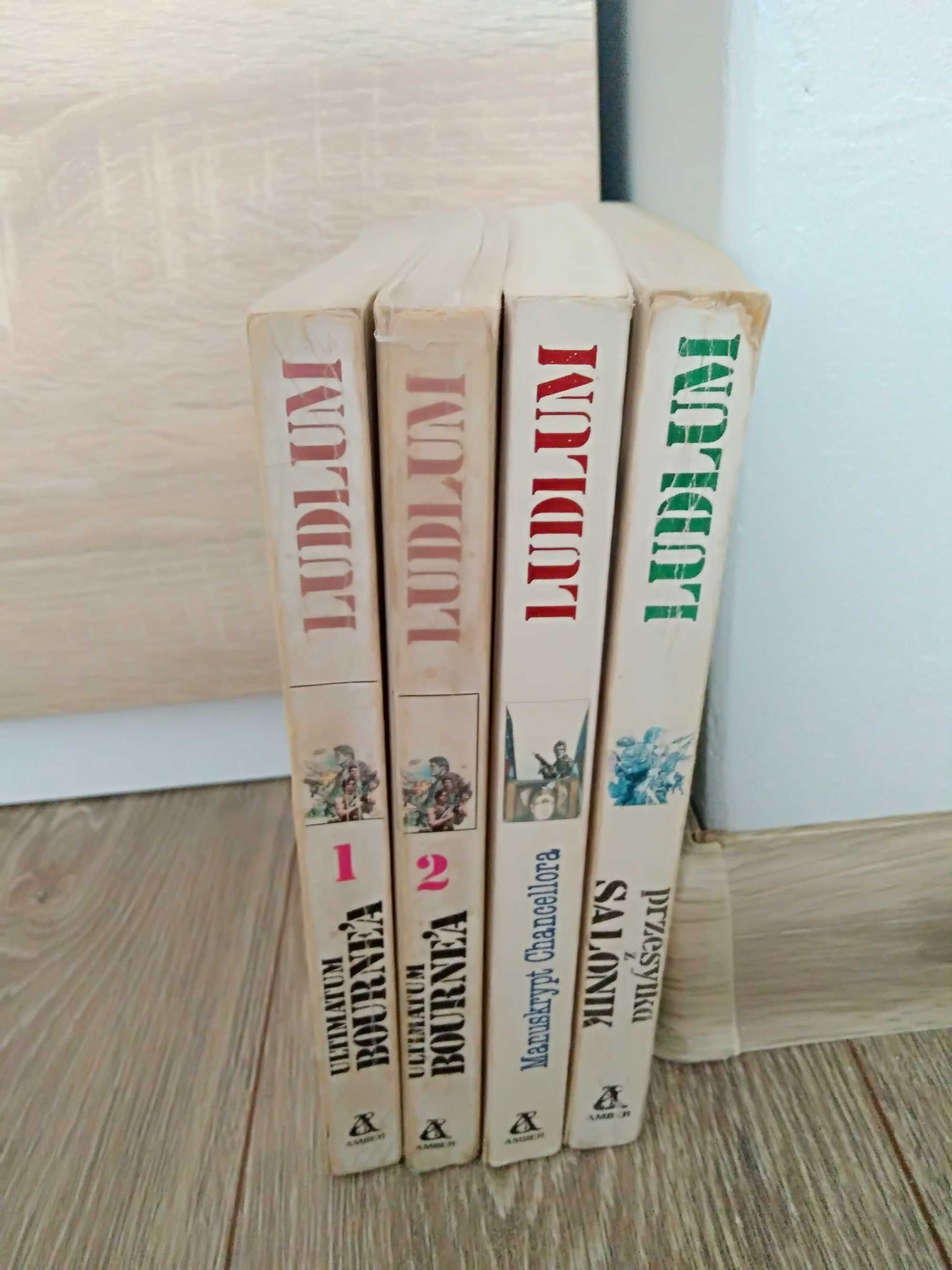 4 książki autorstwa Roberta Ludluma