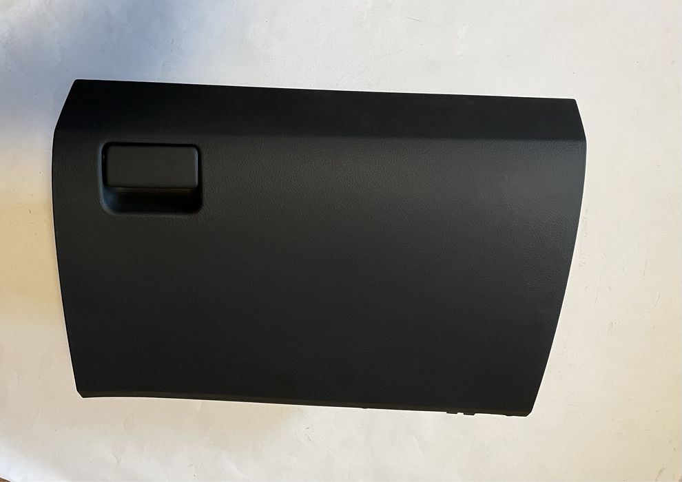 Toyota Avensis III T27 T29  / schowek półka pasażera / ORG.