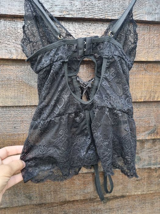 Сексуальный кружевной пеньюар