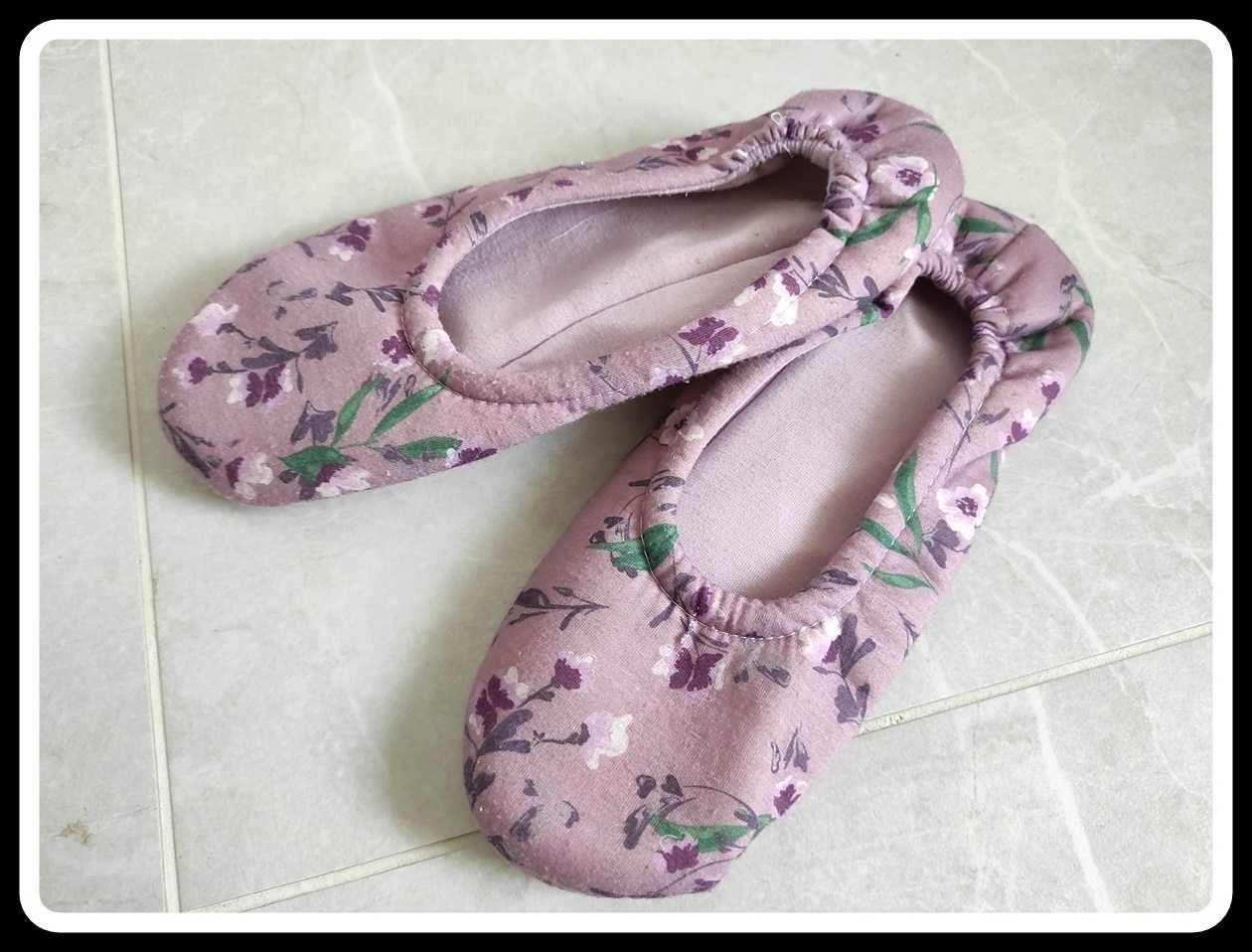 Kapcie damskie 37 bambosze wkładane 24 cm