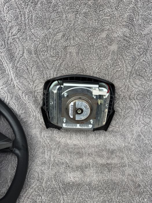 Руль кермо Jeep Grand Cherokee